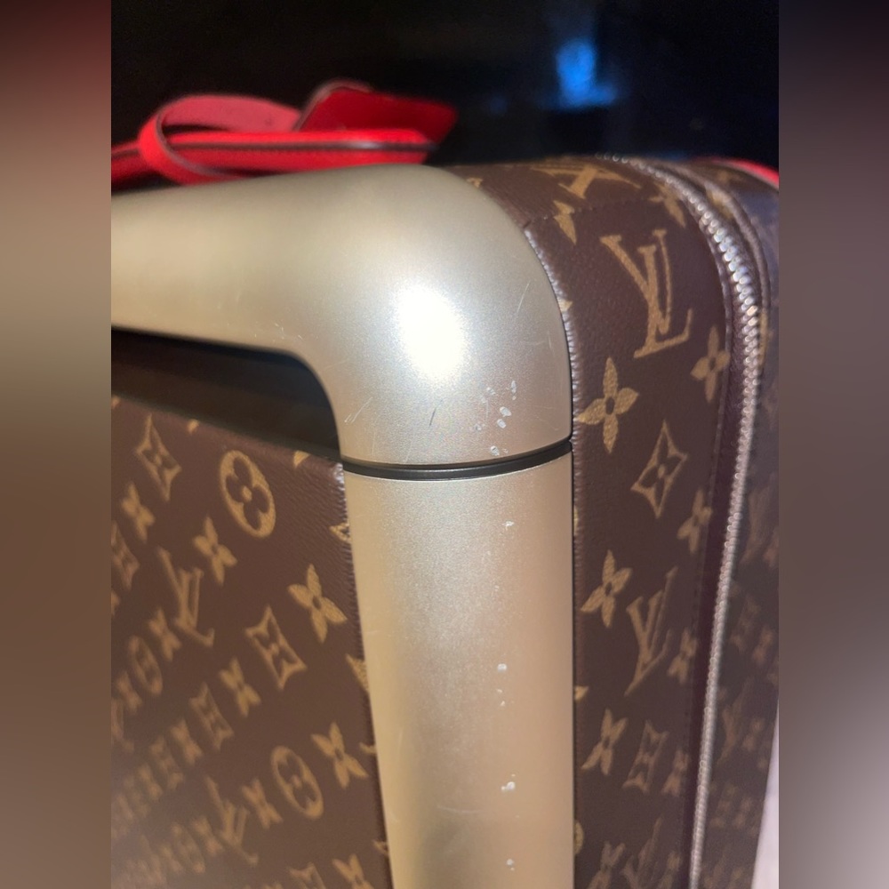 Louis Vuitton Horizon 55 Luggage/Carry-on - Picture 7 of 8